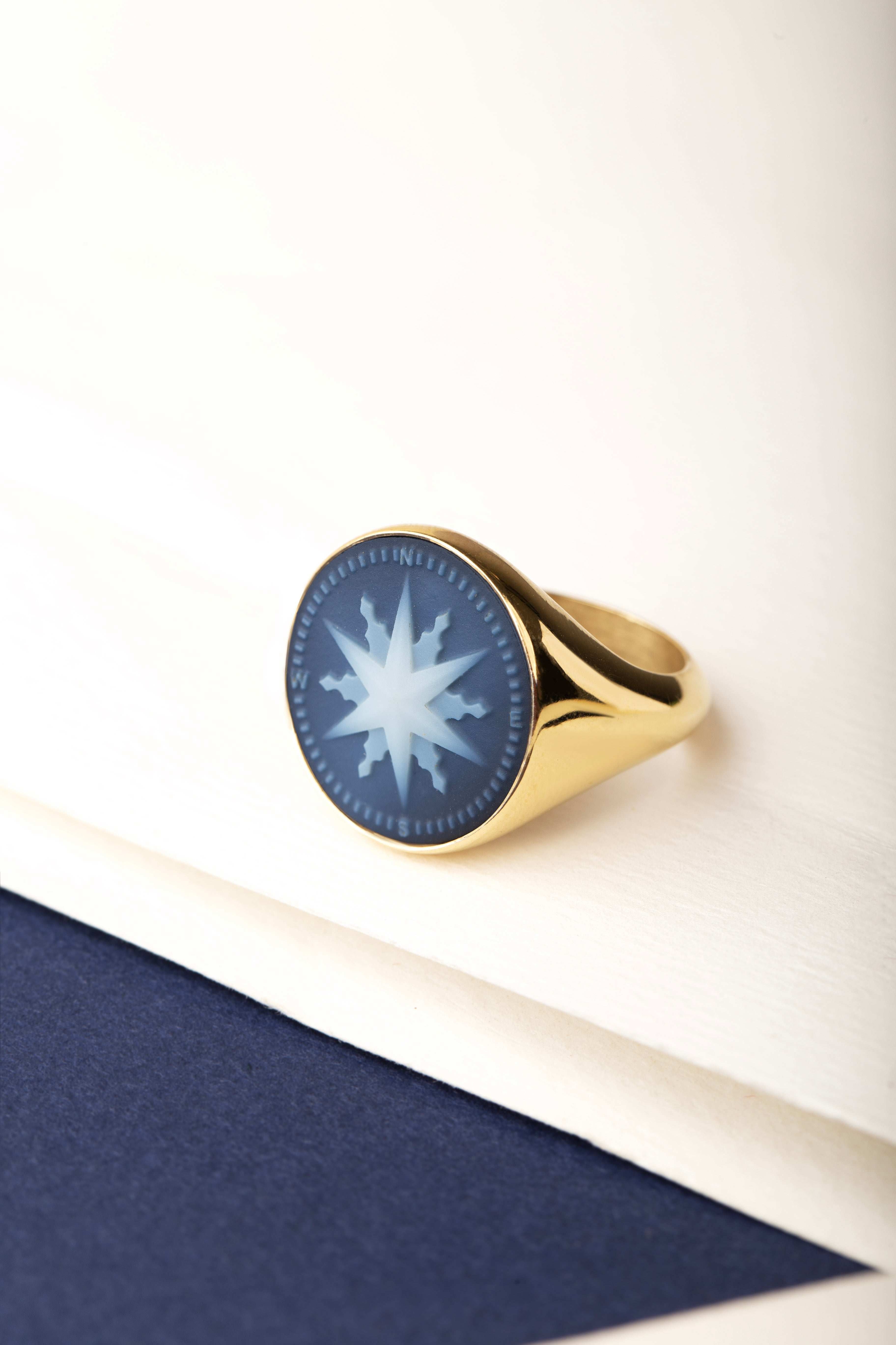 SARDONYX COMPASS RING