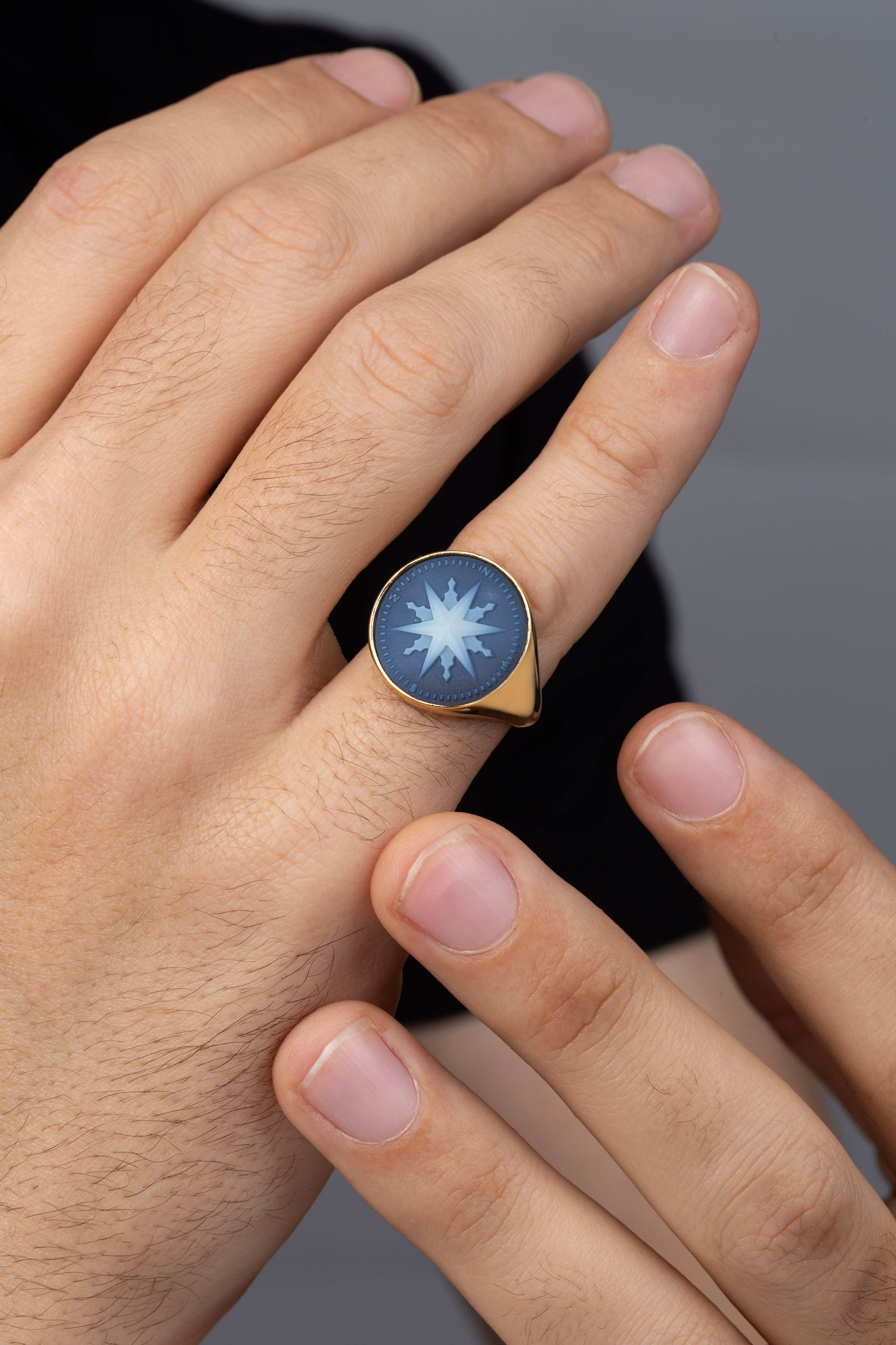 SARDONYX COMPASS RING