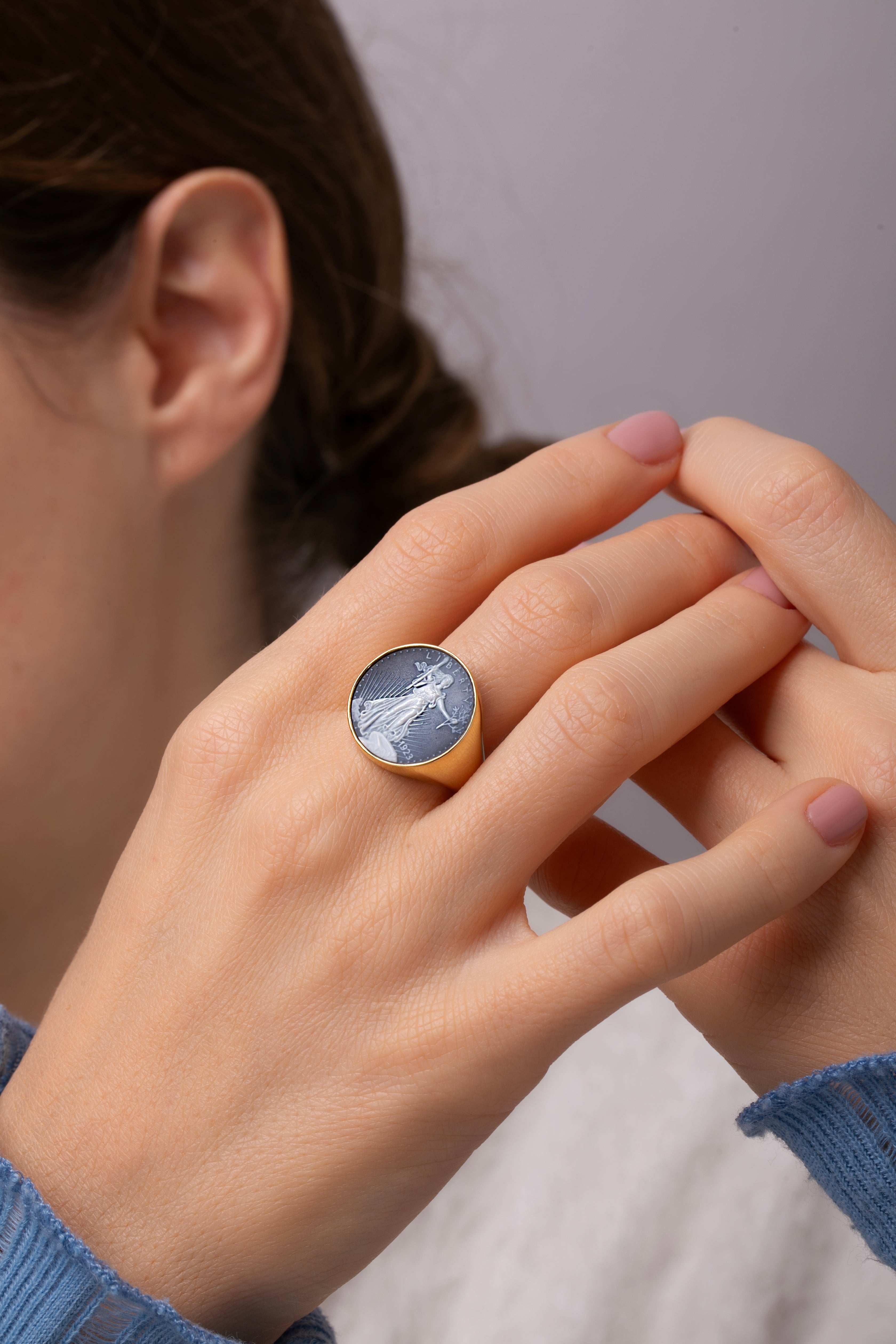 SARDONYX AMERICAN EAGLE COIN RING