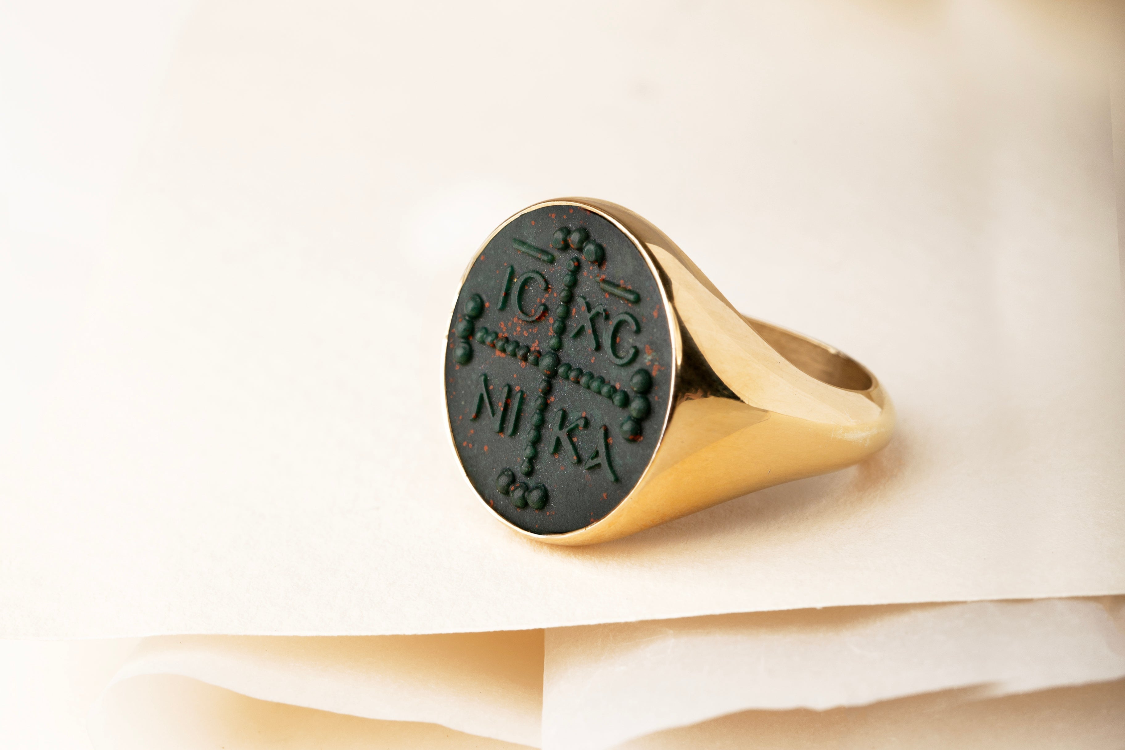What is a Cameo Ring?