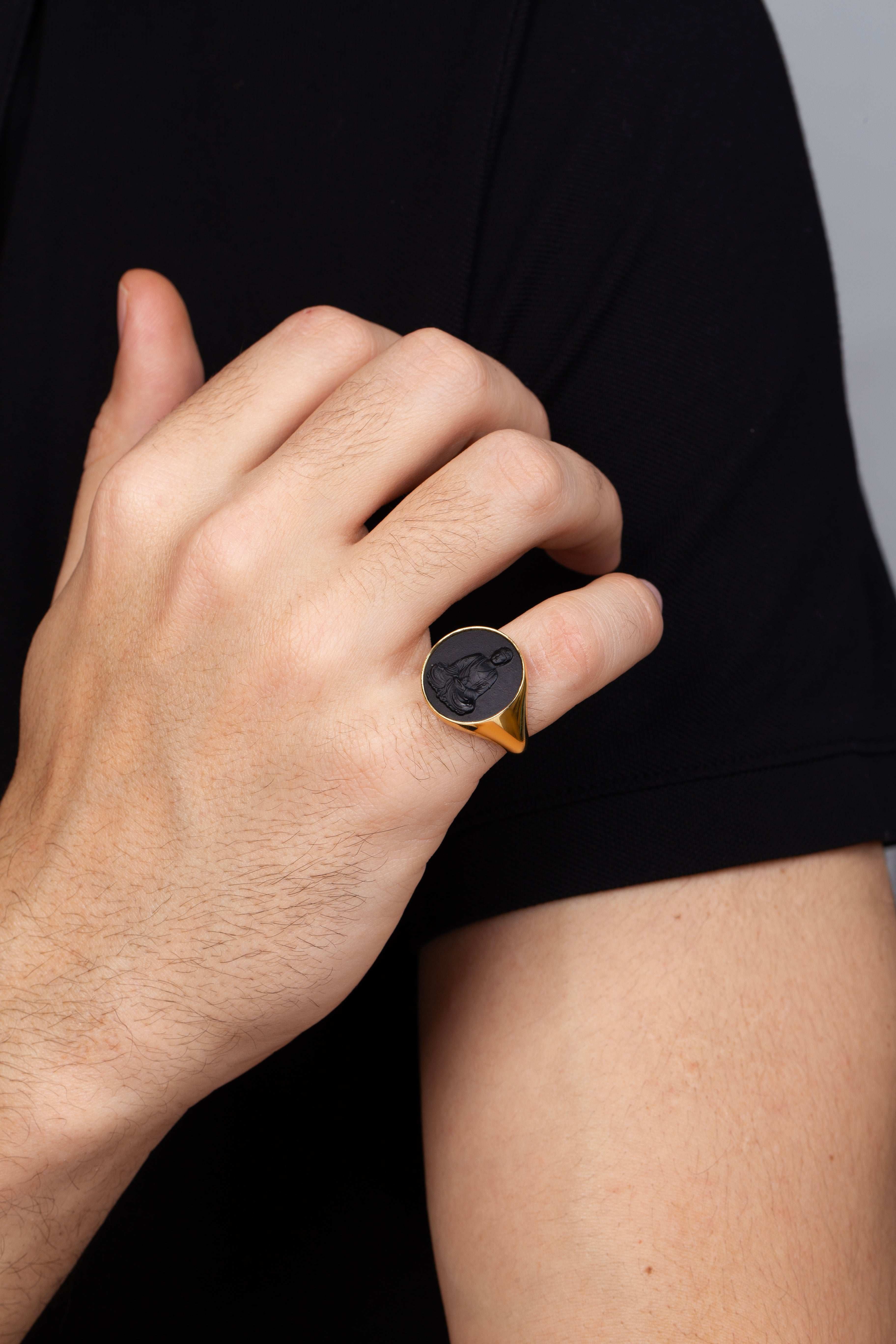 ONYX BUDDHA RING