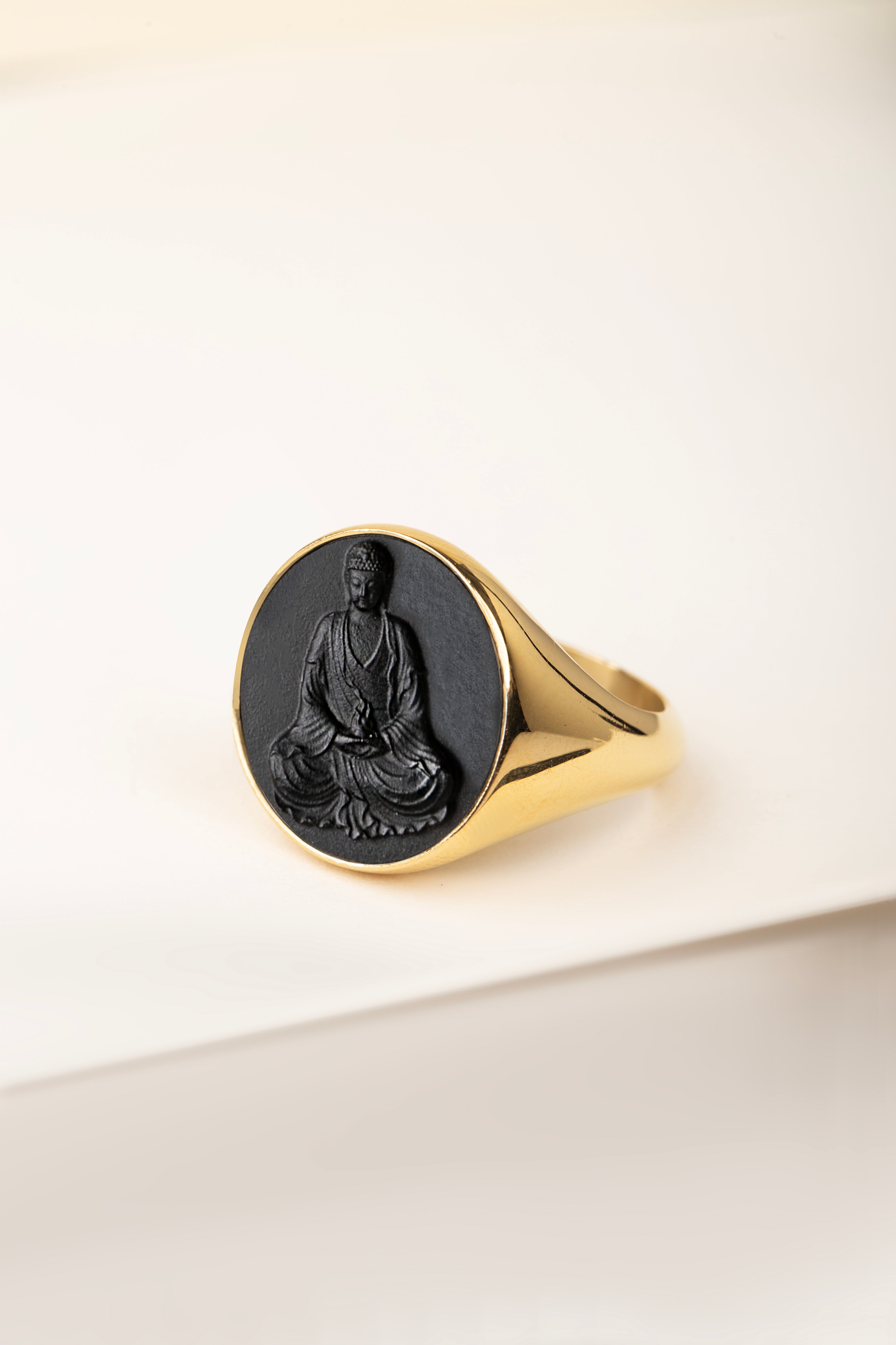ONYX BUDDHA RING