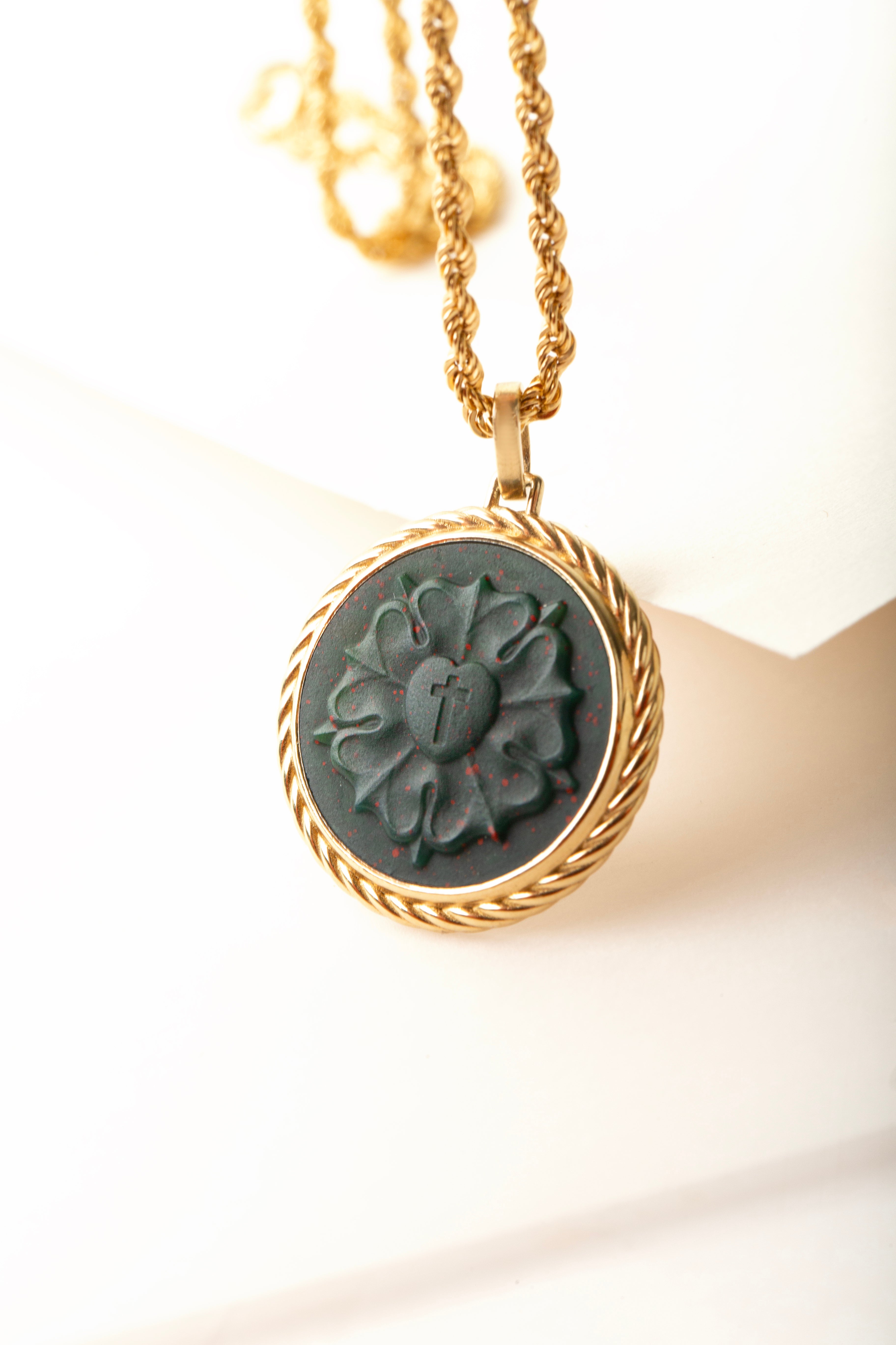 BLOODSTONE LUTHER ROSE NECKLACE