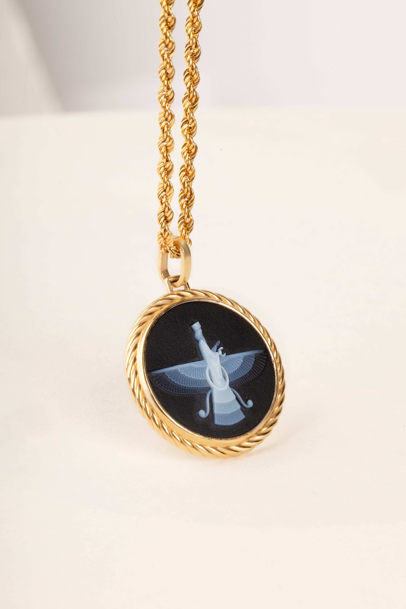 SARDONYX FARAVAHAR NECKLACE