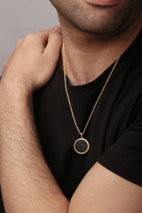 ONYX LUTHER ROSE NECKLACE