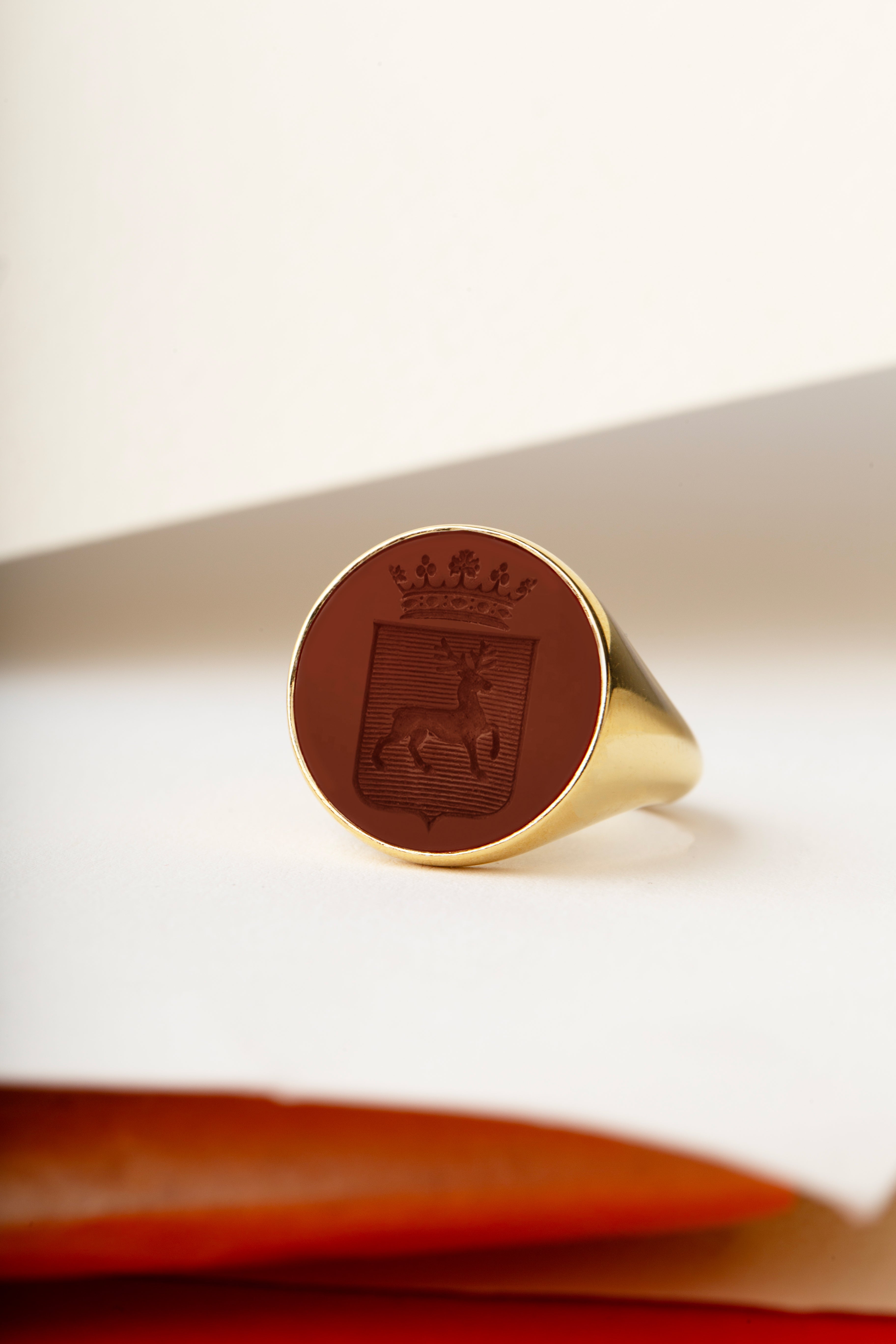 CARNELIAN FAMILY CREST RING