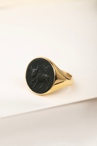 ONYX TAURUS RING